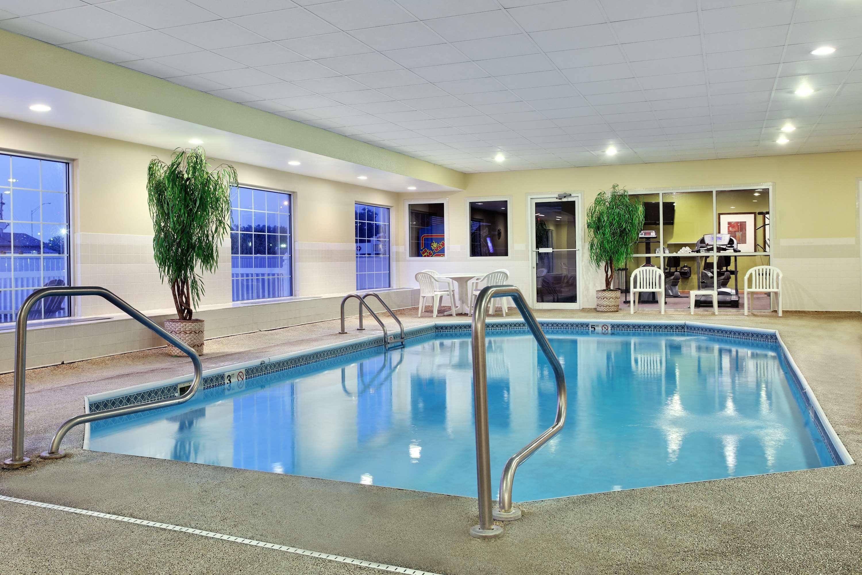 Country Inn & Suites By Radisson, Rock Falls, Il Facilities photo
